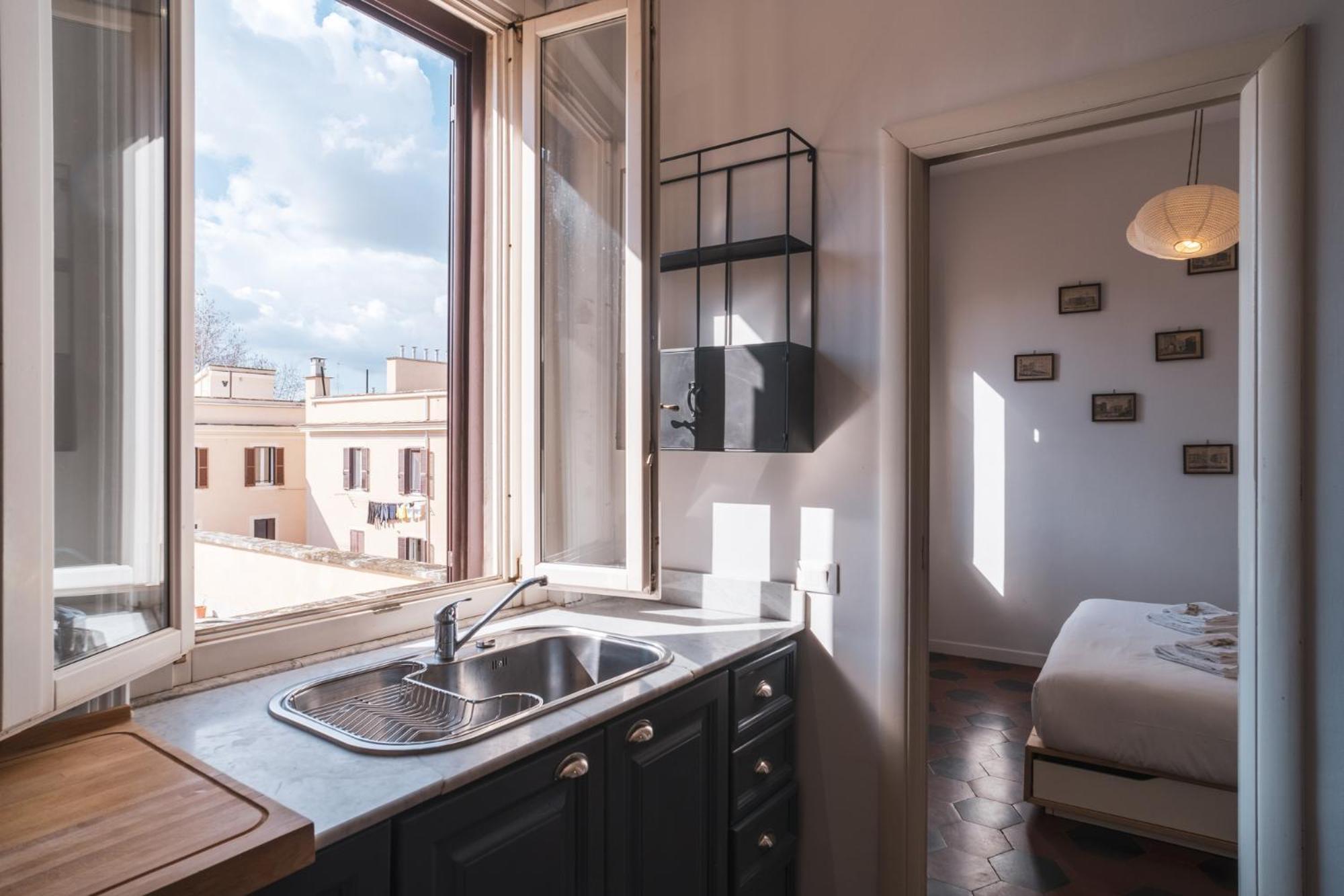 Sunnytestaccio Rome Exterior photo